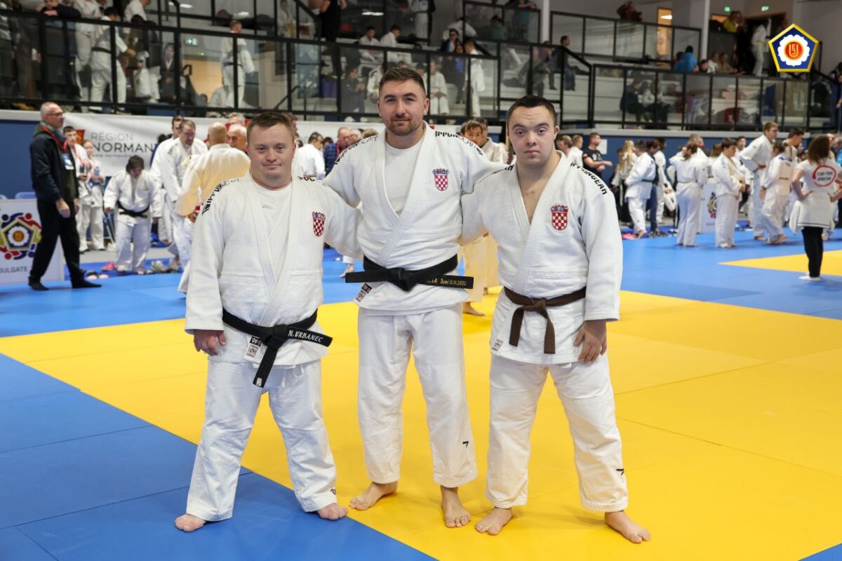 BRAVO MOMČINE! Mateo zlatni, Nenad srebrni u Francuskoj